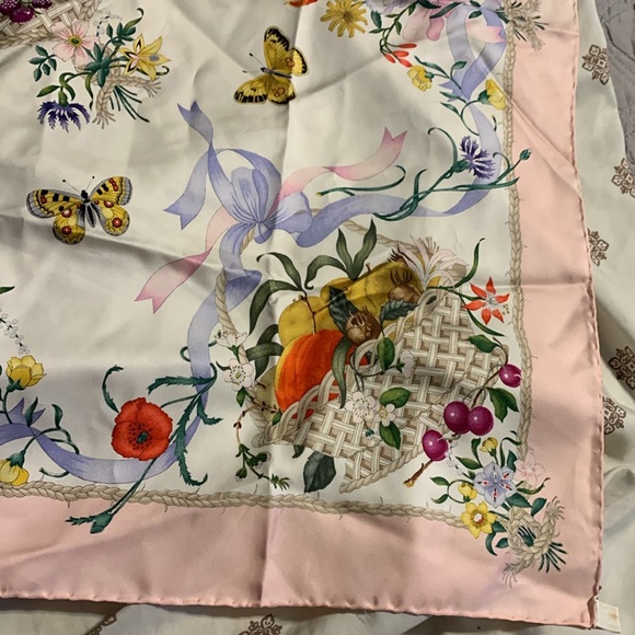 Gucci Floral Silk Scarf - Multicolor - Picture 10 of 11